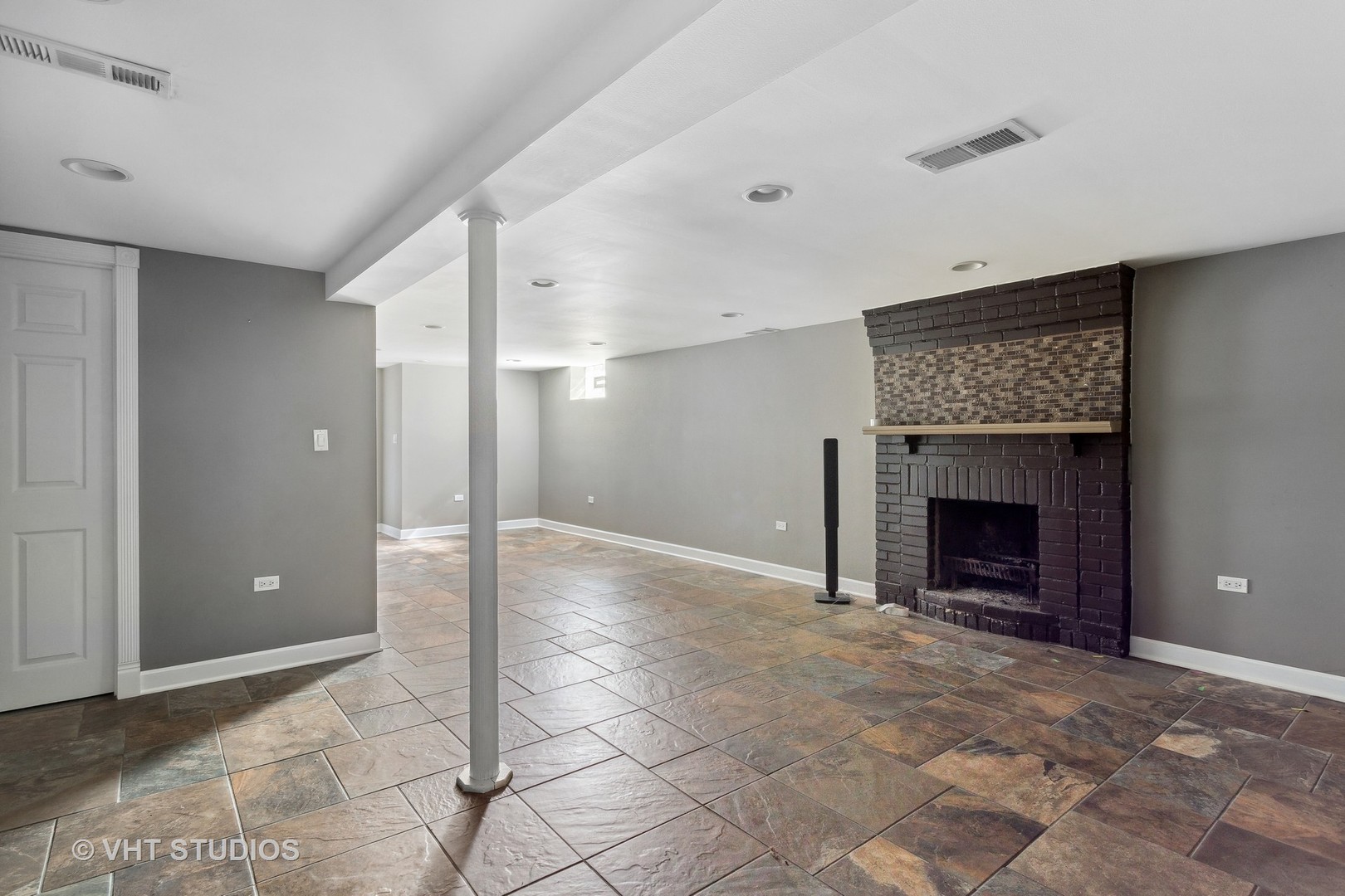 117 South George Street Mount Prospect, IL 60056 - Photo 13 of 20 Gallery Image 13