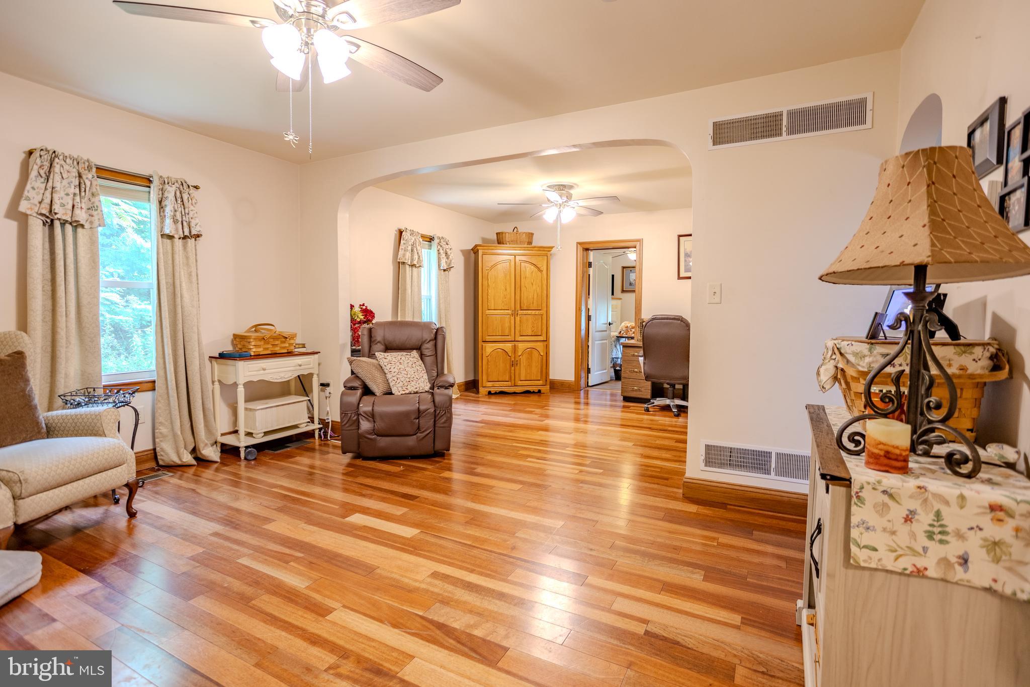395 Green Springs Road Hanover, PA 17331 - Photo 29 of 61 Gallery Image 29
