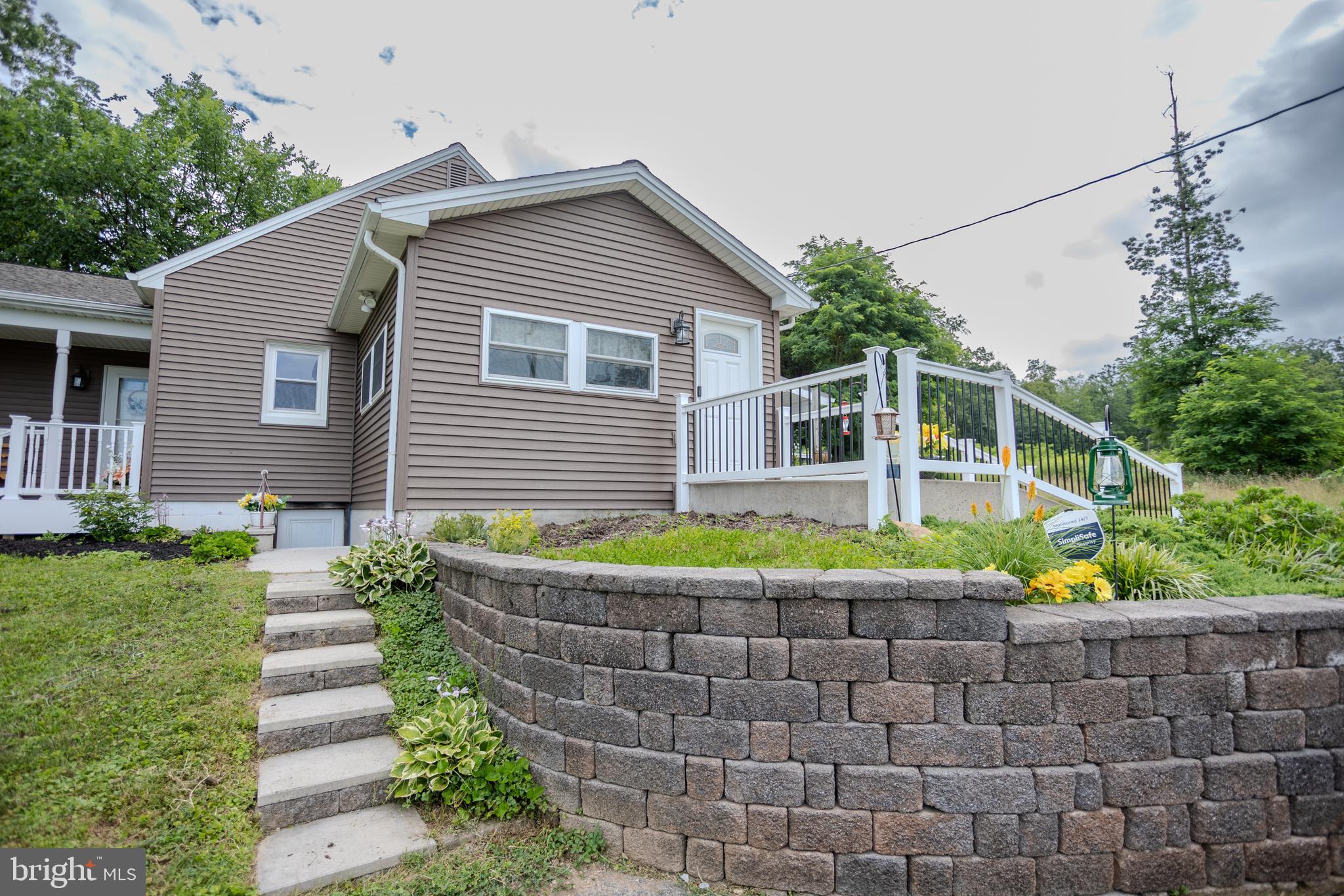 395 Green Springs Road Hanover, PA 17331 - Photo 8 of 61 Gallery Image 8