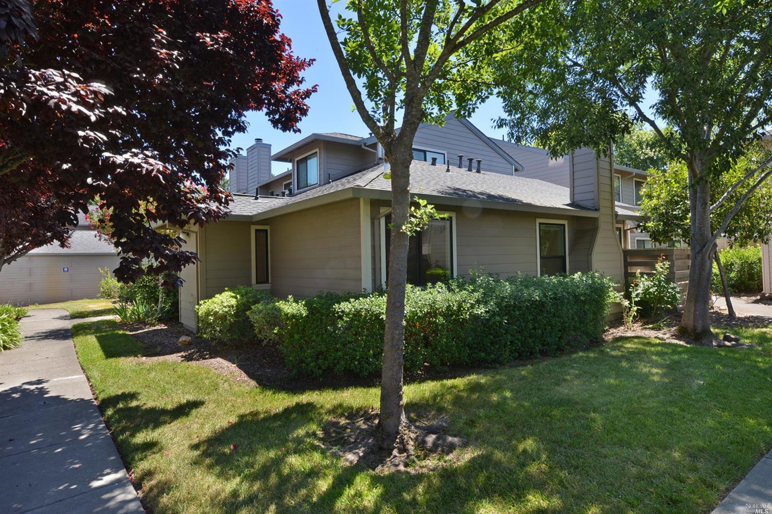 547 Mission Boulevard Santa Rosa, CA 95409 - Photo 1 of 1