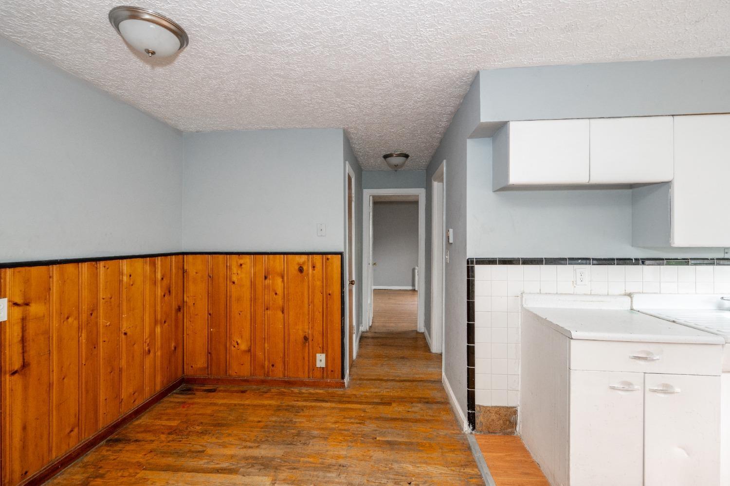 2512 Rack Court Cincinnati, OH 45239 - Photo 17 of 43 Gallery Image 17