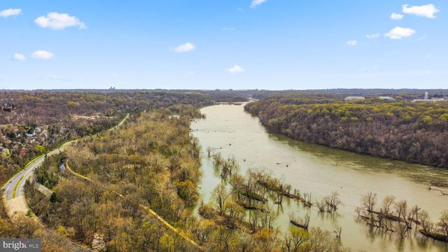 $1,720,000 | 6819 Selkirk Drive, Bethesda, MD 20817