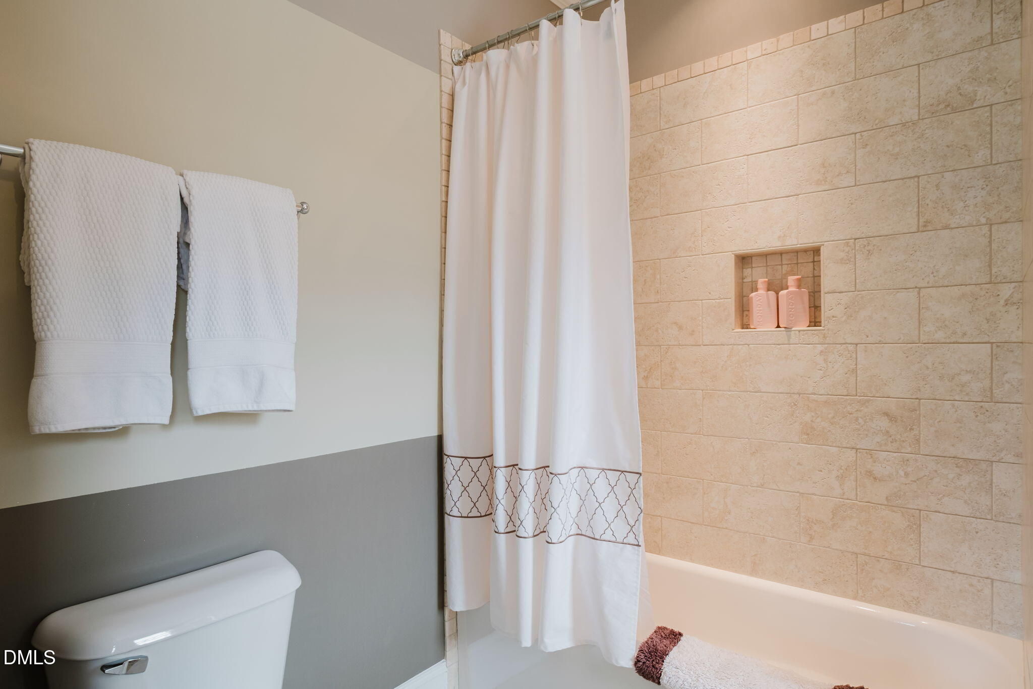 3604 Nightfall Court Raleigh, NC 27607 - Photo 44 of 79 a bathroom with a toilet and a shower