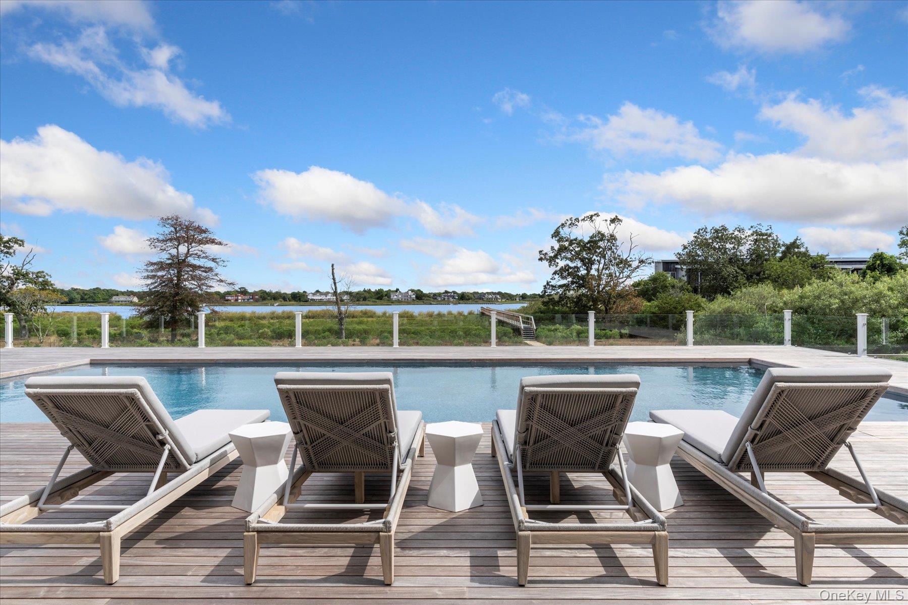 551 Main Street Quiogue, NY 11978 - Photo 41 of 50