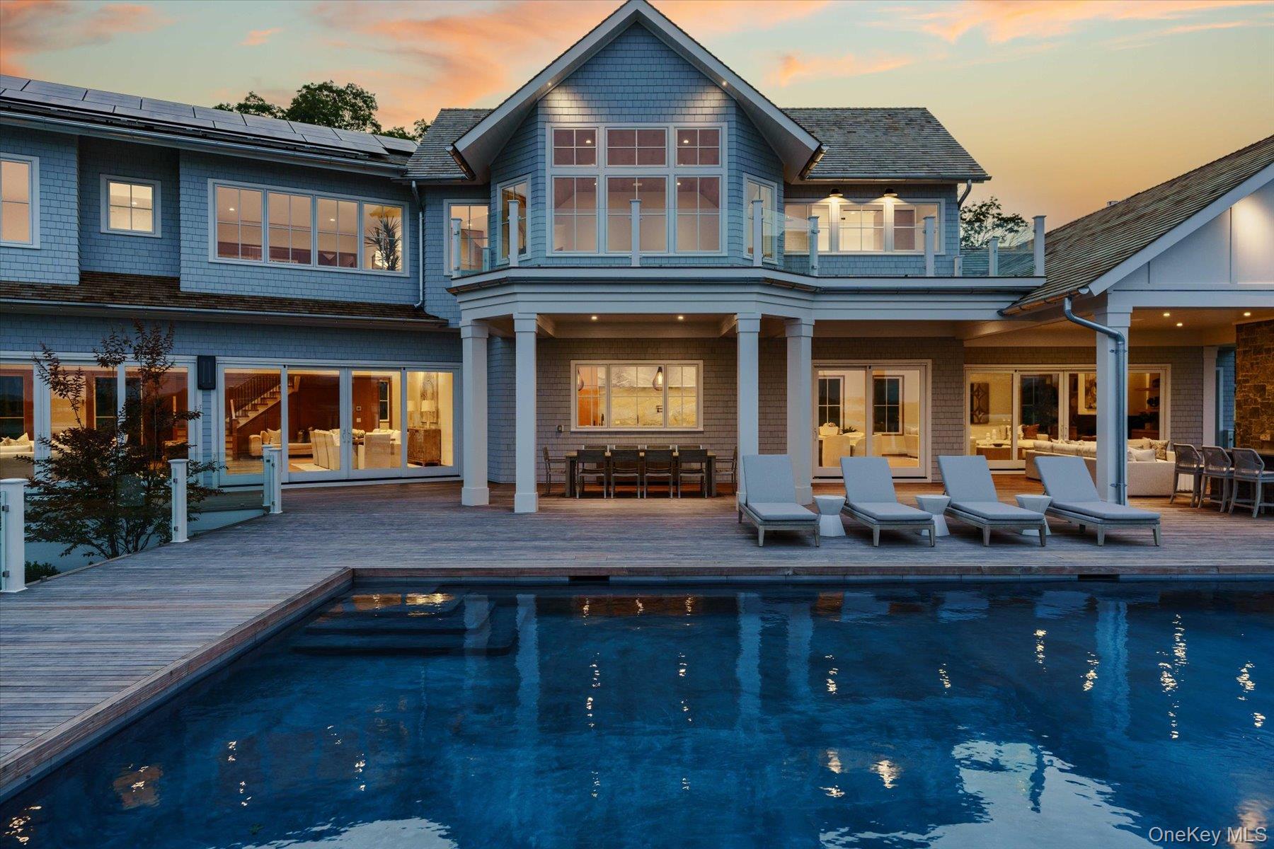 551 Main Street Quiogue, NY 11978 - Photo 46 of 50