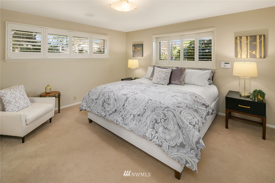 6570 Northeast Windermere Road Seattle, WA 98105 - Photo 21 of 37