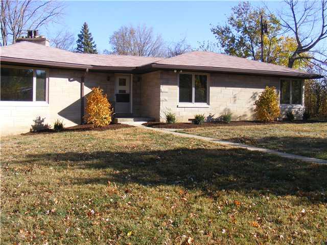 9750 Brookville Road Indianapolis, IN 46239 - Photo 1 of 11 Gallery Image 1