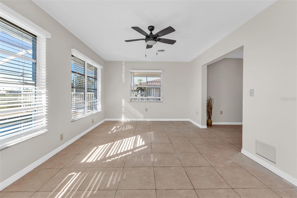 194 Caddy Road Rotonda West, FL 33947 - Photo 23 of 55