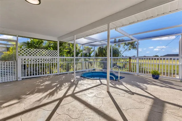$289,900 | 194 Caddy Road, Rotonda West, FL 33947