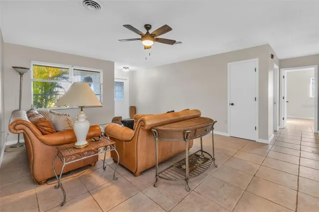 $289,900 | 194 Caddy Road, Rotonda West, FL 33947