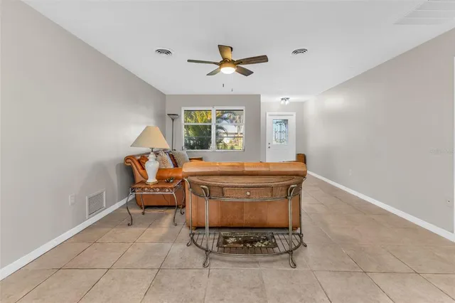 $289,900 | 194 Caddy Road, Rotonda West, FL 33947