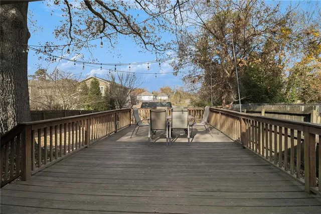 $579,000 | 1320 Windsor Parkway, Atlanta, GA 30319