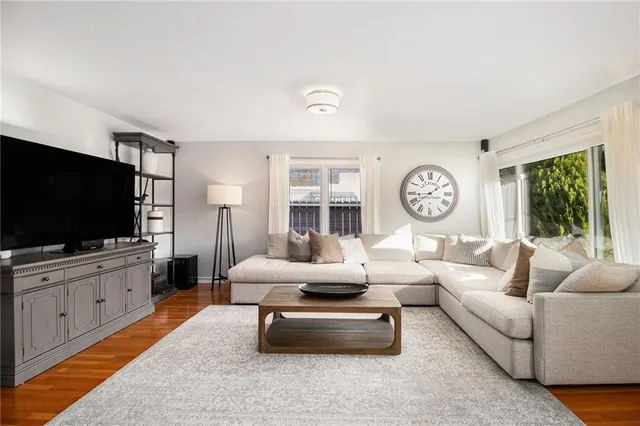 $579,000 | 1320 Windsor Parkway, Atlanta, GA 30319