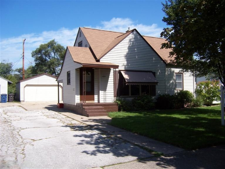 1274 Cornell Road Muskegon, MI 49441 - Photo 1 of 8 Primary Photo