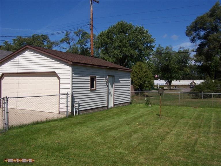 1274 Cornell Road Muskegon, MI 49441 - Photo 5 of 8 Additional Photo