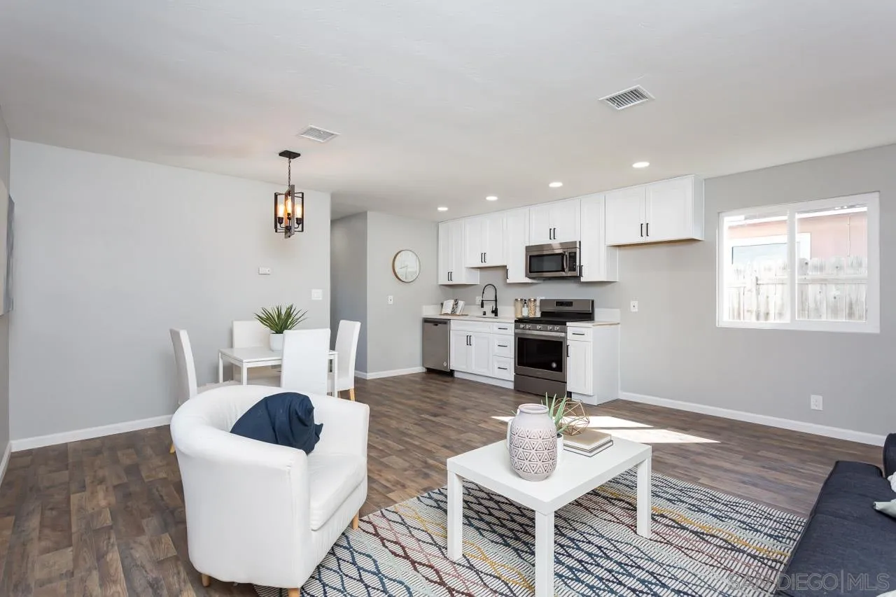 643 Pecos Street Spring Valley, CA 91977 - Photo 9 of 22 Gallery Image 9