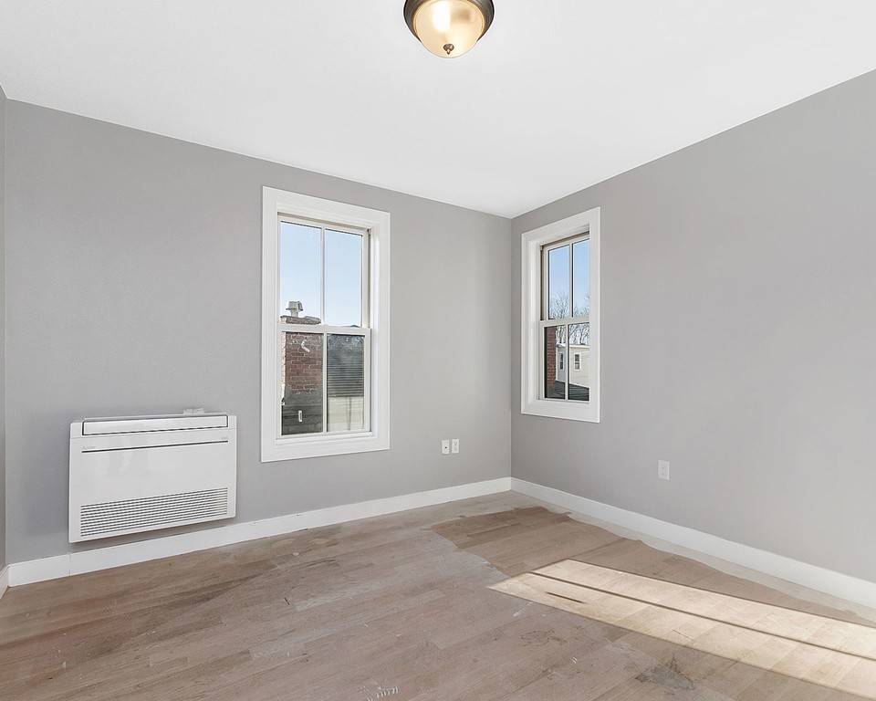 128 Thornton Street, Unit 2 Boston, MA 02119 - Photo 7 of 15 Gallery Image 7