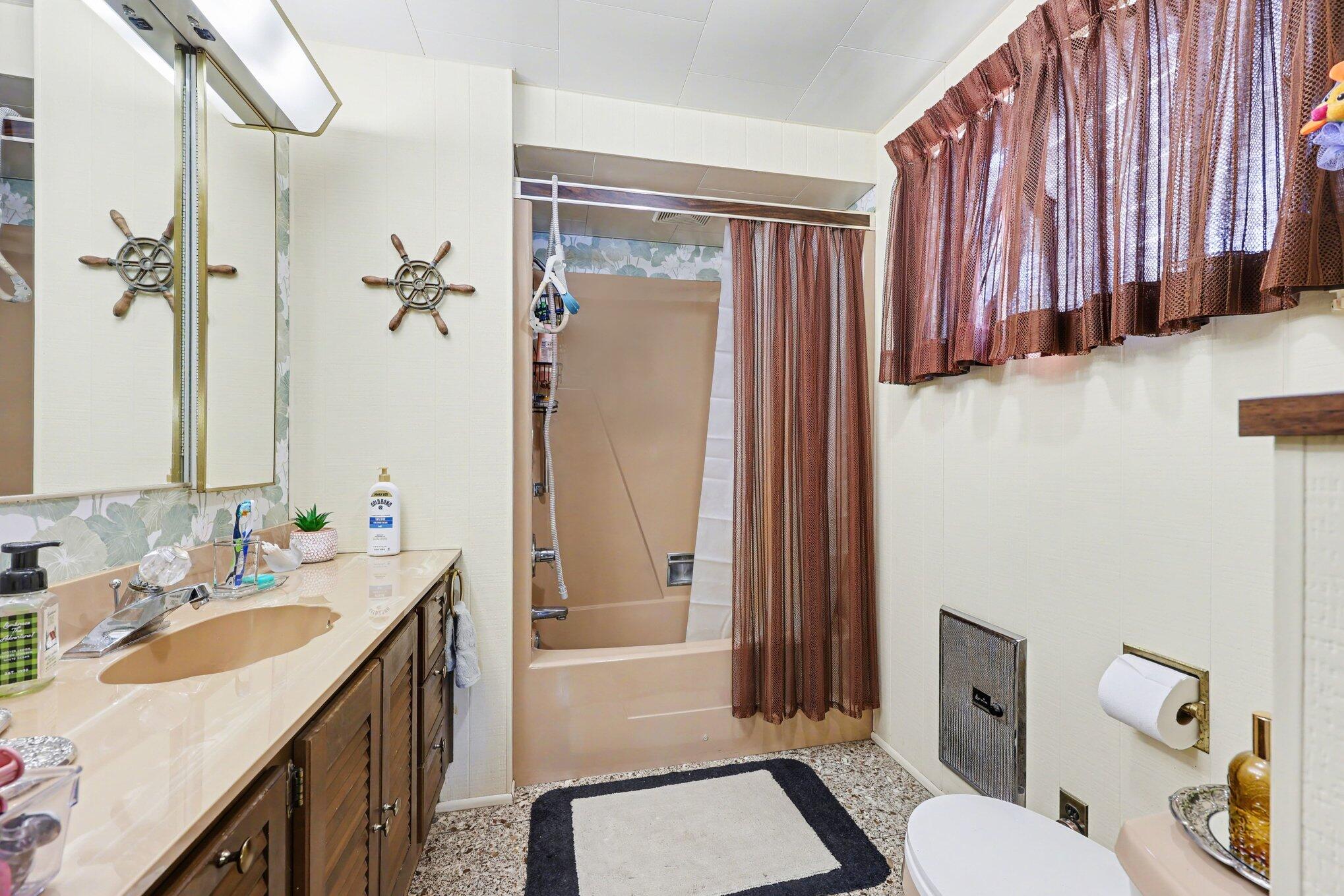 8941 Mott Drive Jackson, MI 49201 - Photo 19 of 26 020_file_7058