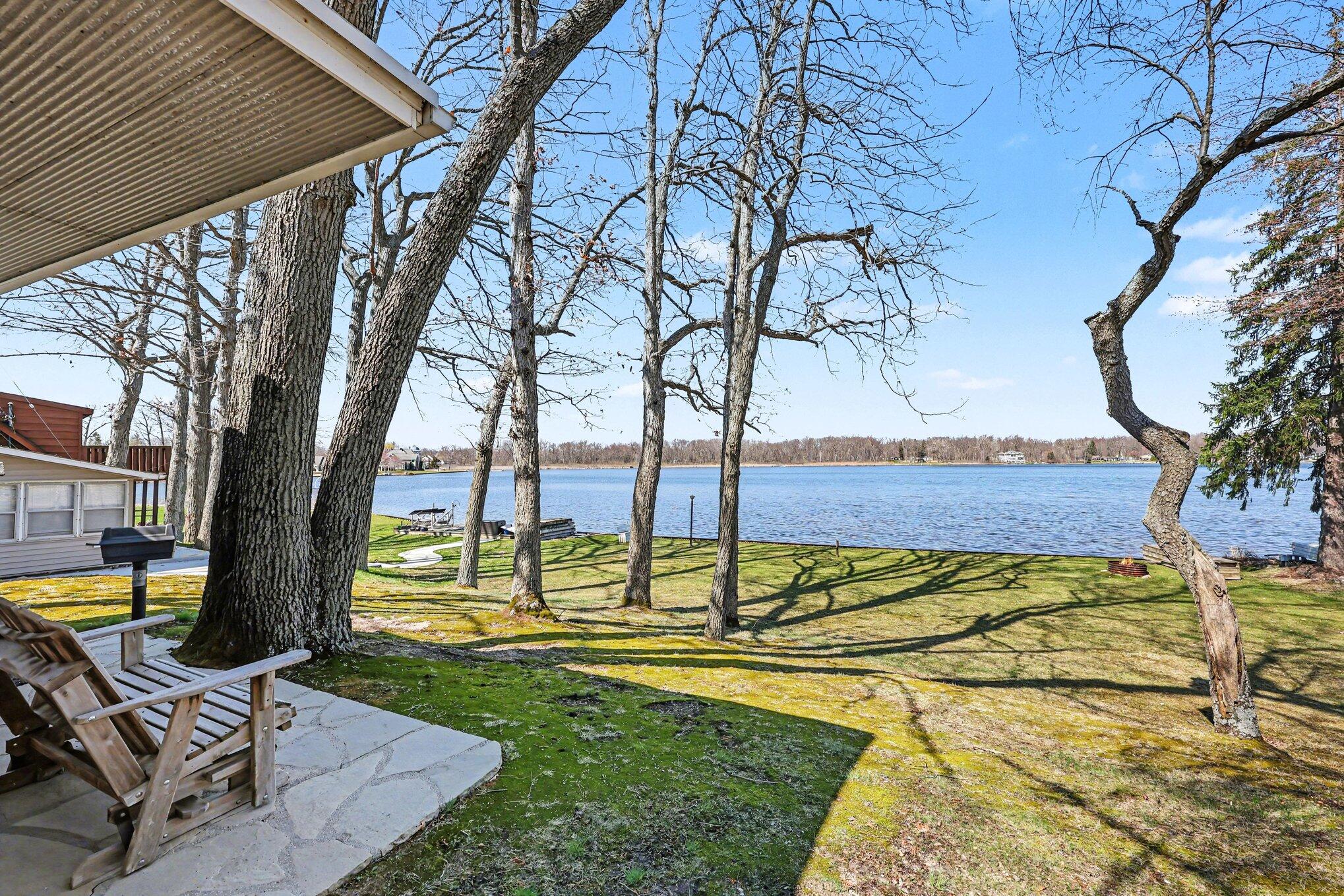 8941 Mott Drive Jackson, MI 49201 - Photo 4 of 26 021_file_7771