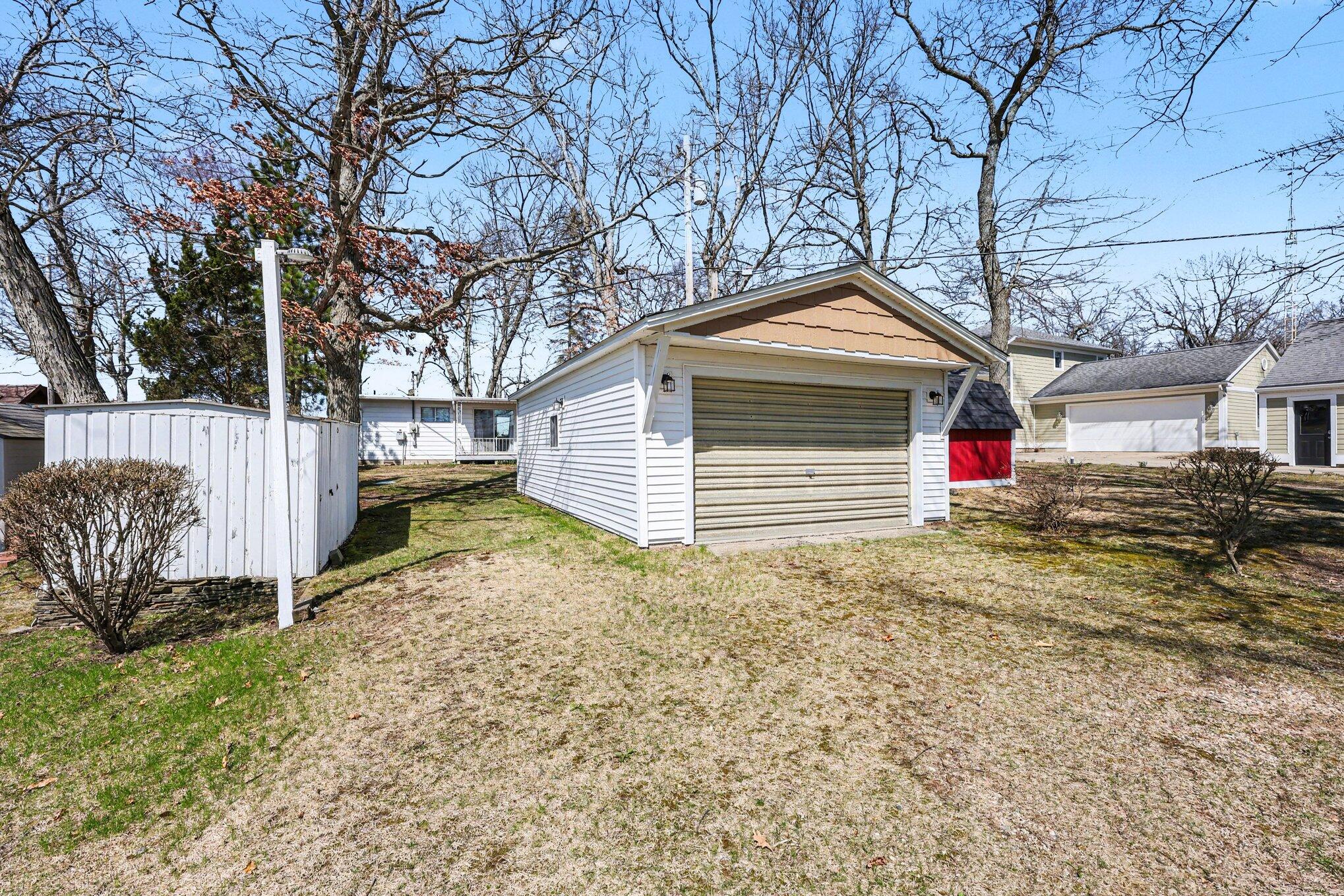 8941 Mott Drive Jackson, MI 49201 - Photo 7 of 26 007_file_8486