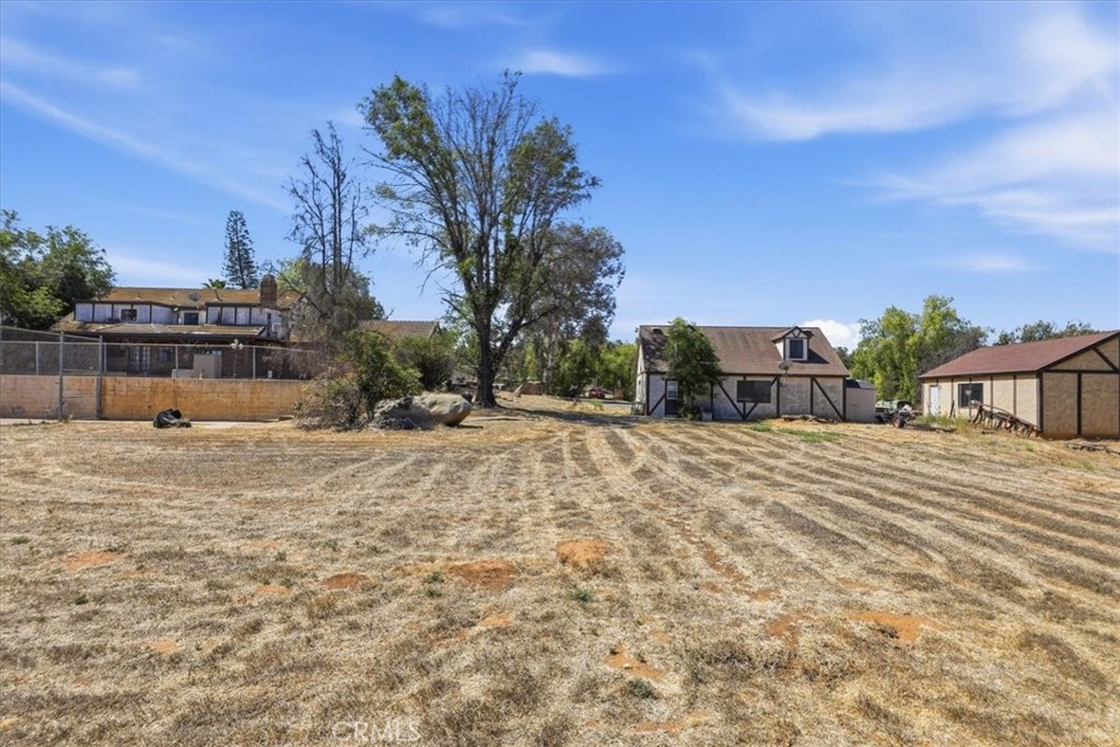 17394 Sunset View Drive Riverside, CA 92504 - Photo 45 of 62