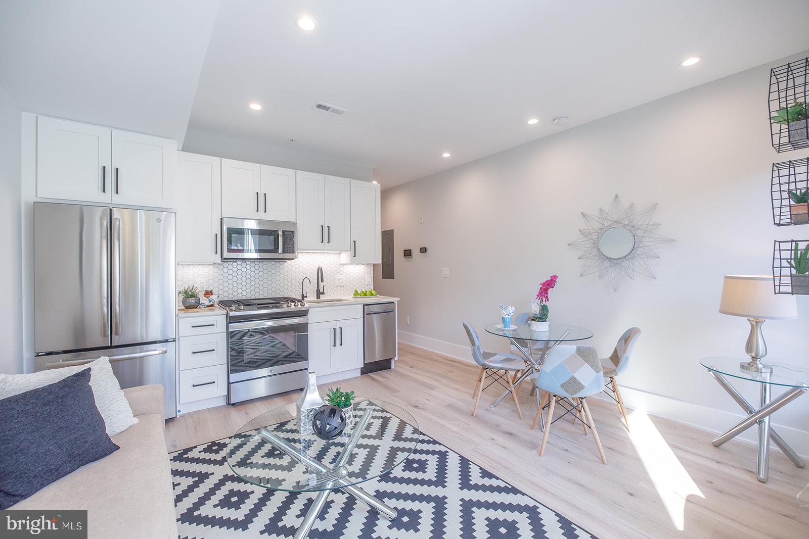 2244 Ontario Road Northwest, Unit 5 Washington, DC 20009 - Photo 8 of 29