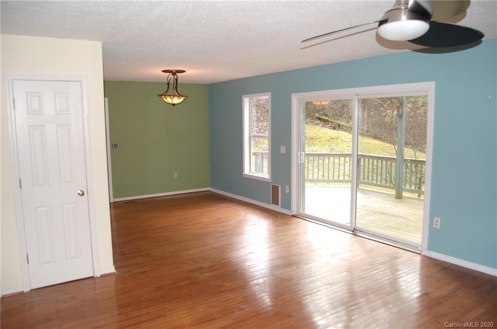 381 Davis Cove Road Waynesville, NC 28786 - Photo 14 of 27 Gallery Image 14