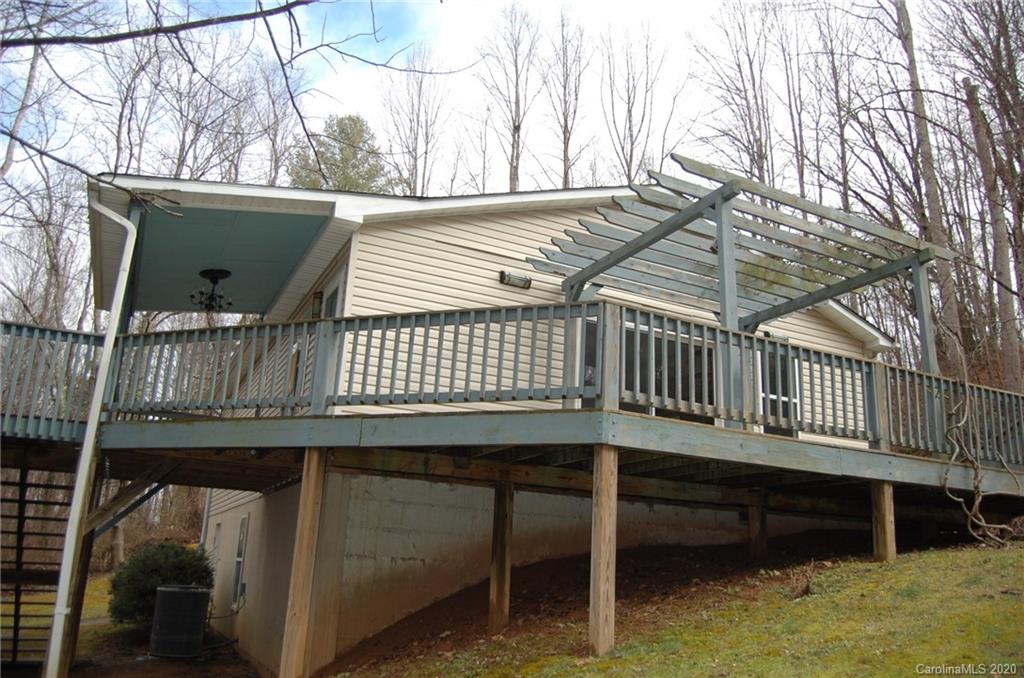 381 Davis Cove Road Waynesville, NC 28786 - Photo 8 of 27 Gallery Image 8