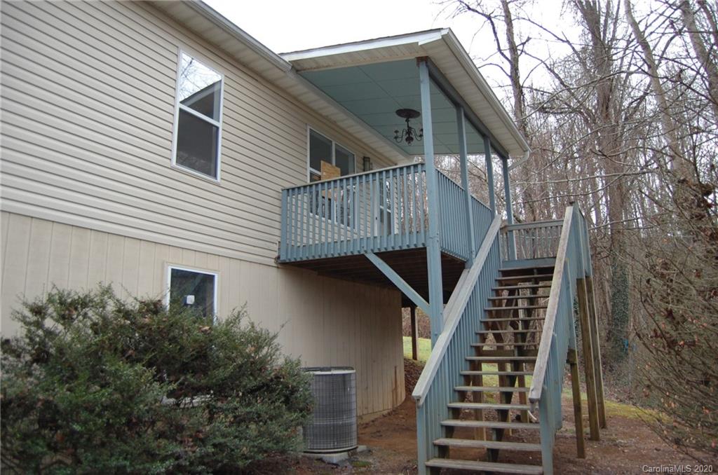 381 Davis Cove Road Waynesville, NC 28786 - Photo 10 of 27 Gallery Image 10