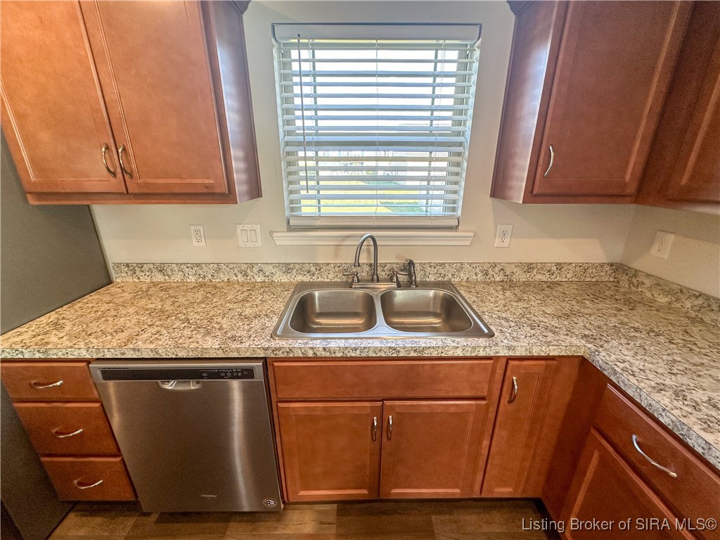 8024 Lucas Lane Charlestown, IN 47111 - Photo 8 of 30