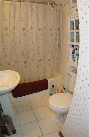 67 Lothrop Road Reading, MA 01867 - Photo 18 of 24 Gallery Image 18