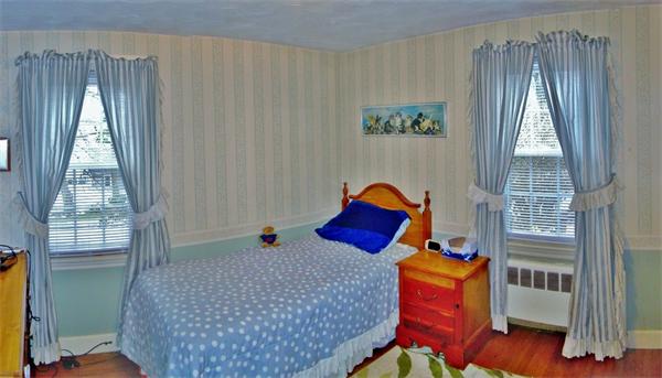 67 Lothrop Road Reading, MA 01867 - Photo 3 of 24 Gallery Image 3
