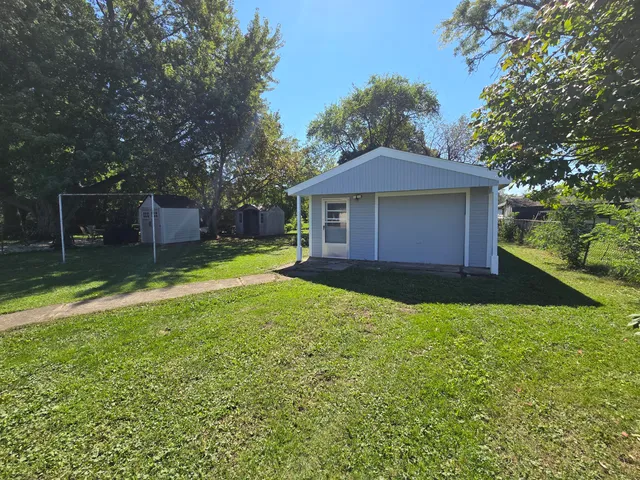$2,200 | 5423 Stone Avenue, Portage, IN 46368