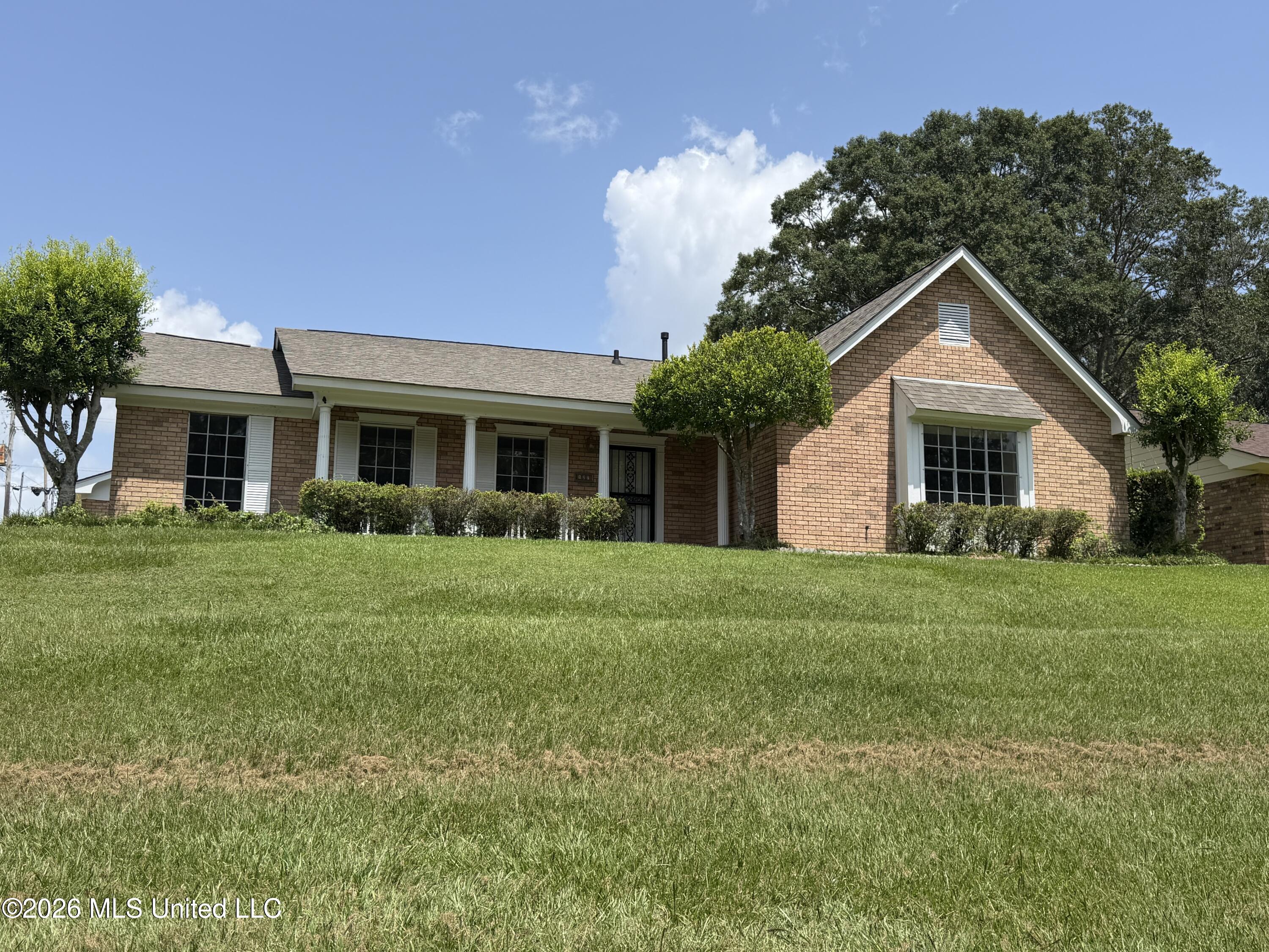 127 North Temple Road Natchez, MS 39120 - Photo 23 of 23 IMG_2545