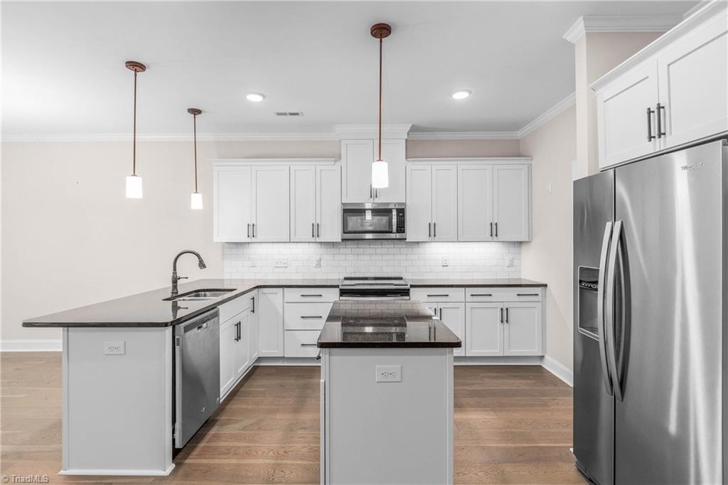 103 Park Place King, NC 27021 - Photo 12 of 42
