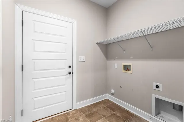 $485,000 | 103 Park Place, King, NC 27021