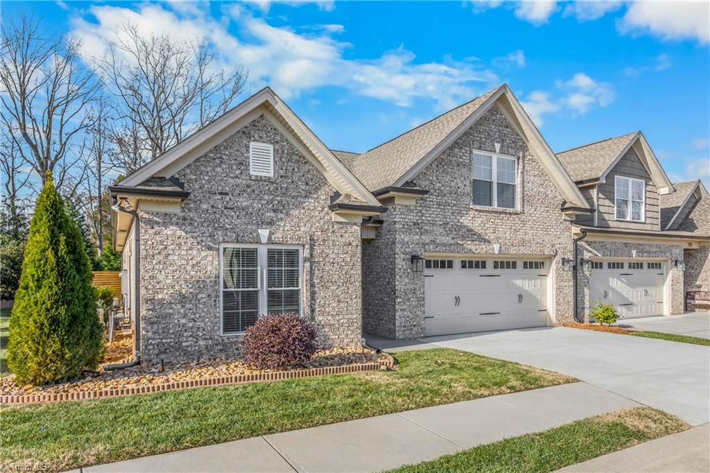 103 Park Place King, NC 27021 - Photo 2 of 42