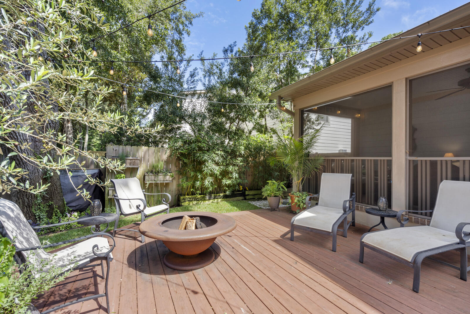 631 Beaten Path Charleston, SC 29412 - Photo 23 of 50 Back deck/porch