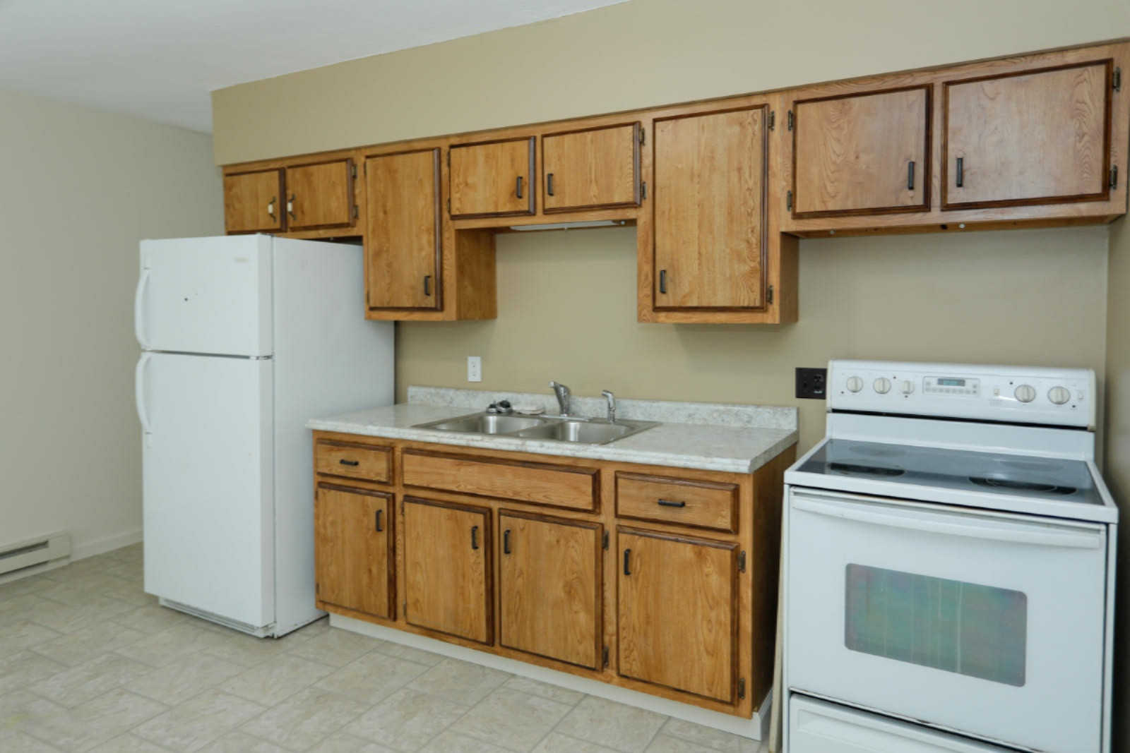 20242 Wilson Boulevard Three Rivers, MI 49093 - Photo 18 of 29 20242 Wilson Blvd-118