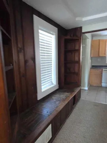 $199,900 | 4330 Merriam Drive, Shawnee, KS 66203