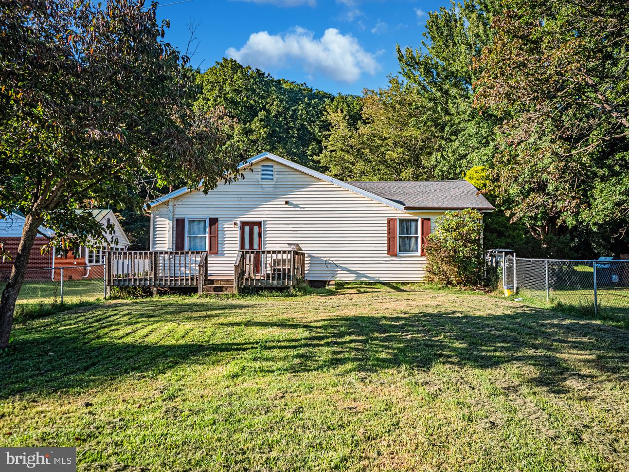 2468 Dry Run Road Luray, VA 22835 - Photo 14 of 48 Gallery Image 14