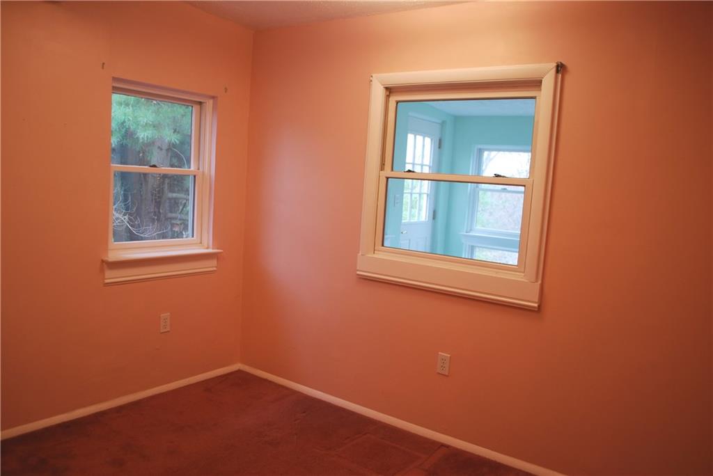 250 Crestmont Road Pittsburgh, PA 15237 - Photo 21 of 23 In-Law Suite Additional Room- recently used as Sewing Room, could be additional small bedroom/nursery.