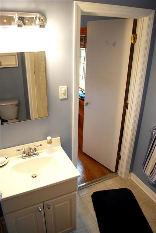 250 Crestmont Road Pittsburgh, PA 15237 - Photo 9 of 23 Master Bath with Shower