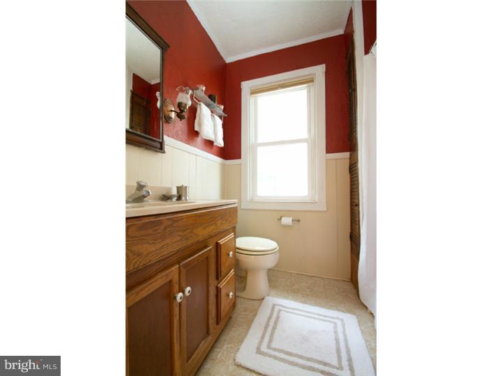 222 Bickley Road Glenside, PA 19038 - Photo 17 of 24 Gallery Image 17