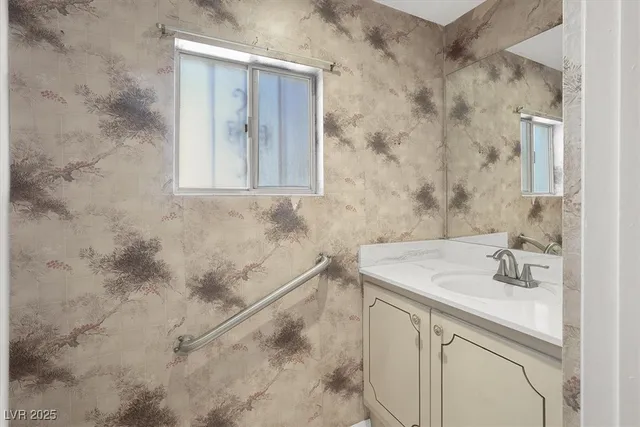 $1,599 | 3463 Monte Carlo Drive, Las Vegas, NV 89121