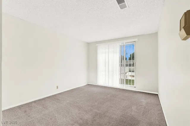 $1,599 | 3463 Monte Carlo Drive, Las Vegas, NV 89121