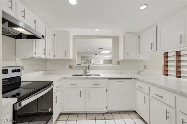 $1,599 | 3463 Monte Carlo Drive, Las Vegas, NV 89121