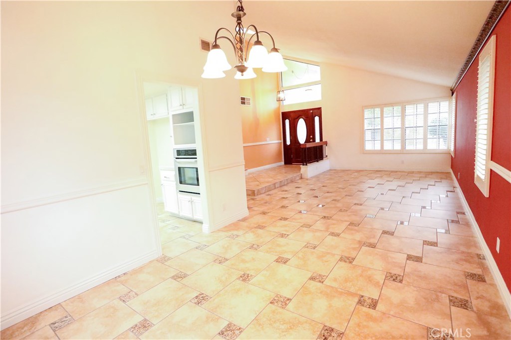 19235 Dunure Place Porter Ranch, CA 91326 - Photo 4 of 34 Gallery Image 4