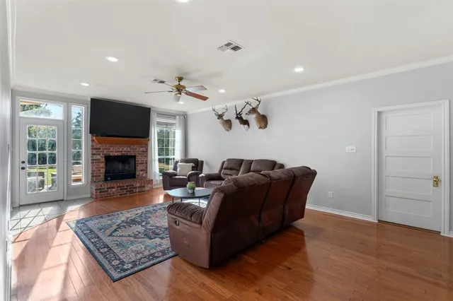 $650,000 | 6335 County Road 3602, Bullard, TX 75757