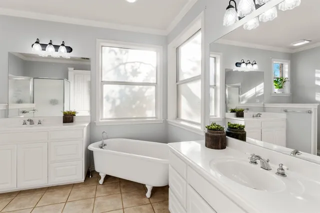 $650,000 | 6335 County Road 3602, Bullard, TX 75757